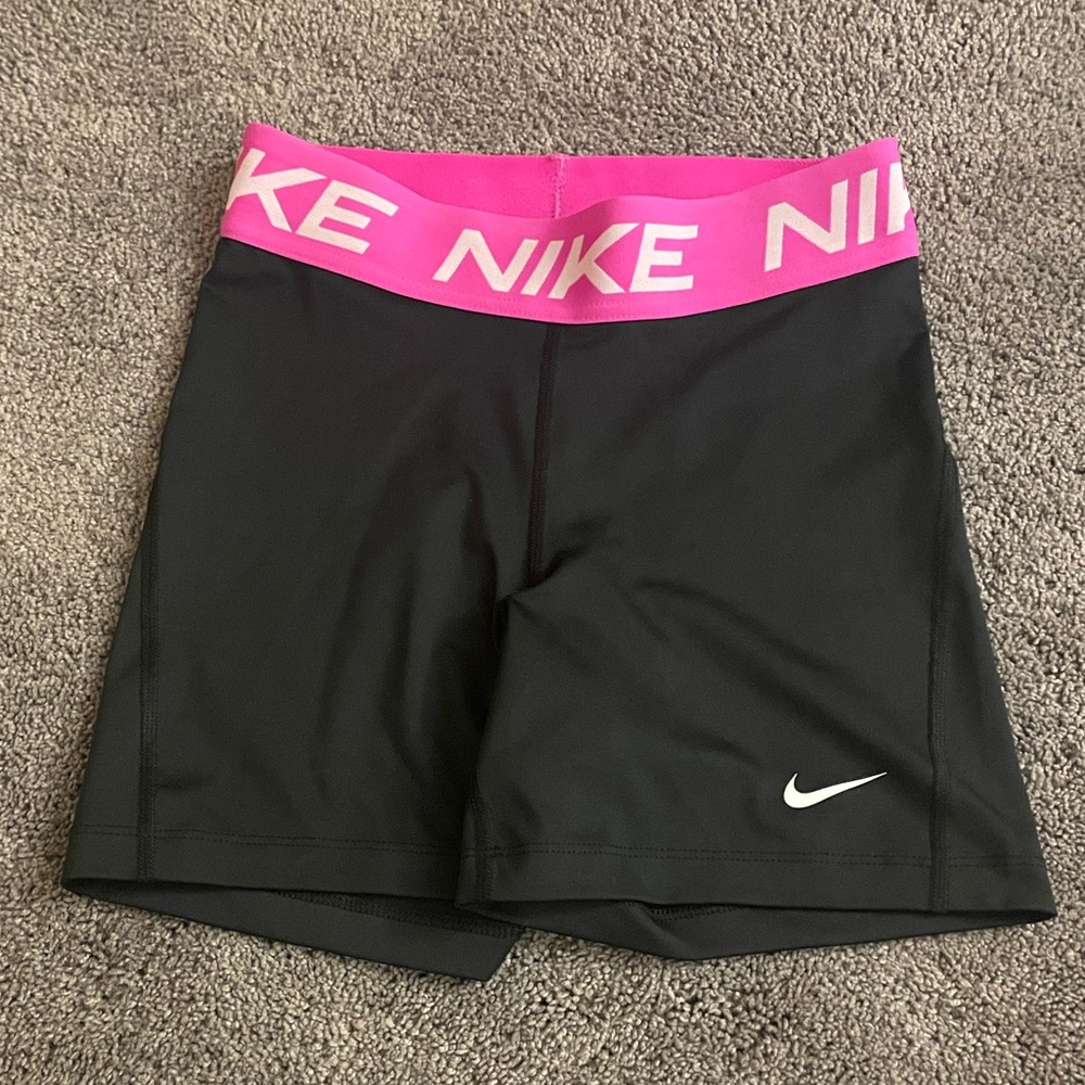 Like new Nike pros